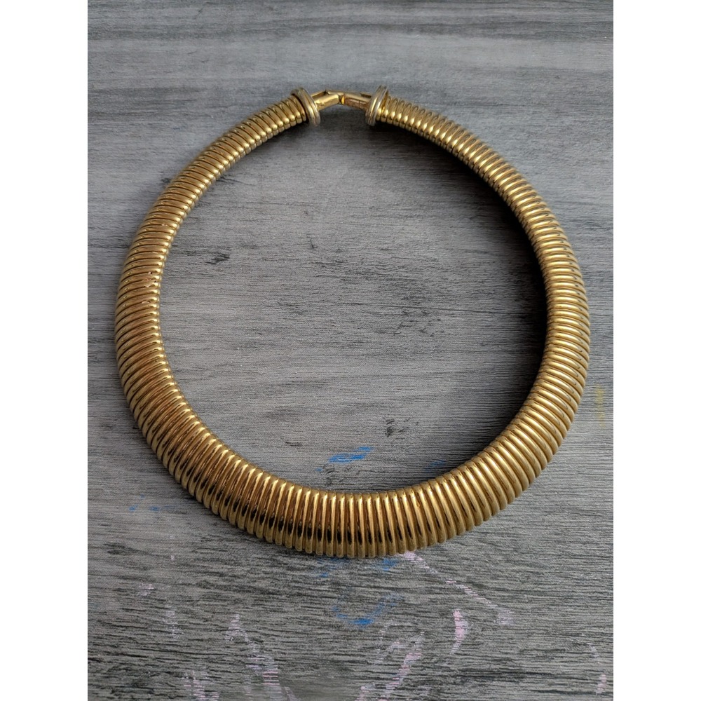 Vintage Monet Gold Tone Gaspipe Collar Necklace Ribbed Tubogas Statement